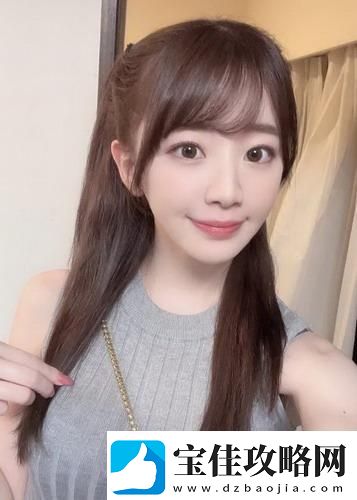 辣妈护肤神操作！一边下奶一吃敷面膜视频60分钟-网友：我也要试试！