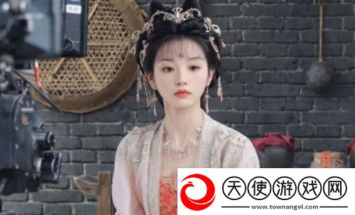 逐玉未播先火-张凌赫解锁发冠新造型-和田曦薇同框太般配