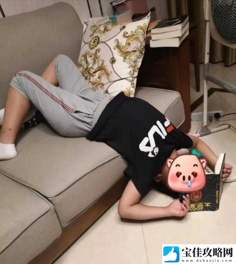 一小孩半夜吃坤风险黄：这行为背后的原因究竟是什么